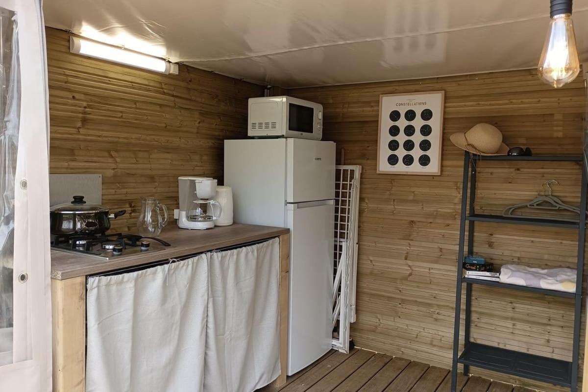 Camping du Lac de Groléjac Exterior foto