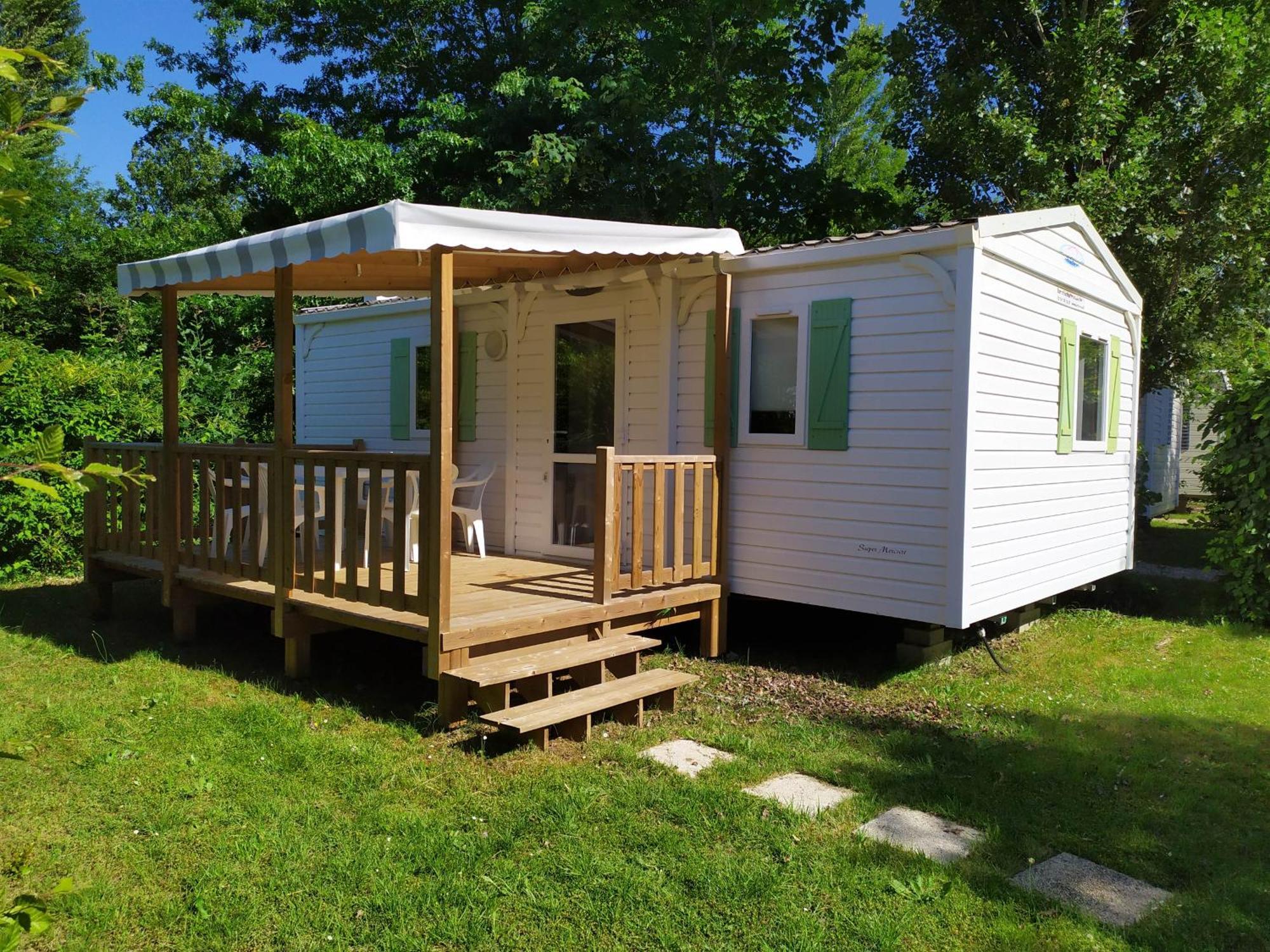Camping du Lac de Groléjac Exterior foto